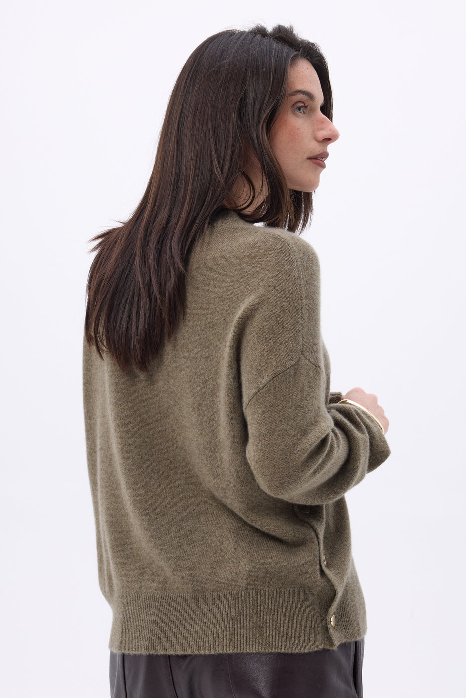 Pull Col Rond À Boutons Latéraux Dorés Ora - Khaki Chine - Femme