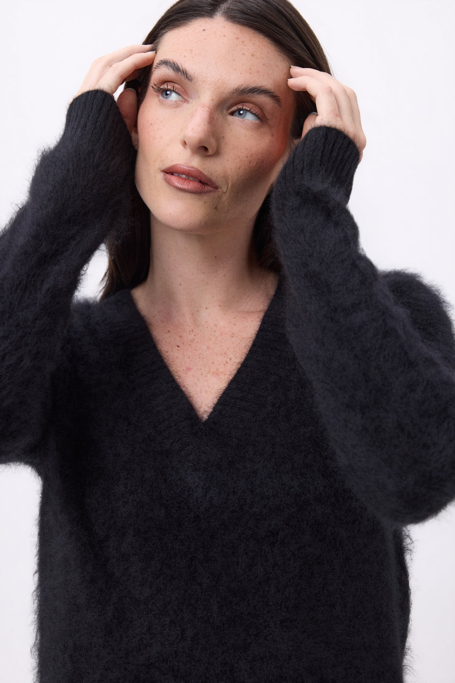 Pull Col V – Cachemire Brossé Orion - Noir - Femme