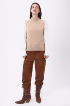 Pull Col Montant Sans Manche Boutons Dorés Orta - Beige Creme - Femme