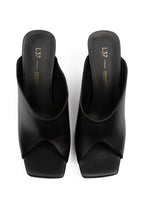 Mules De Tacón Turn The World On - Negro
