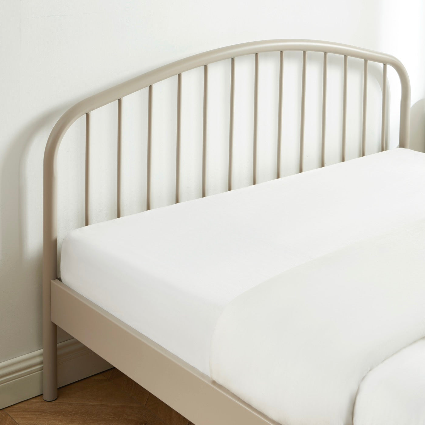140x190 bed - Metal - Taupe - Box spring included