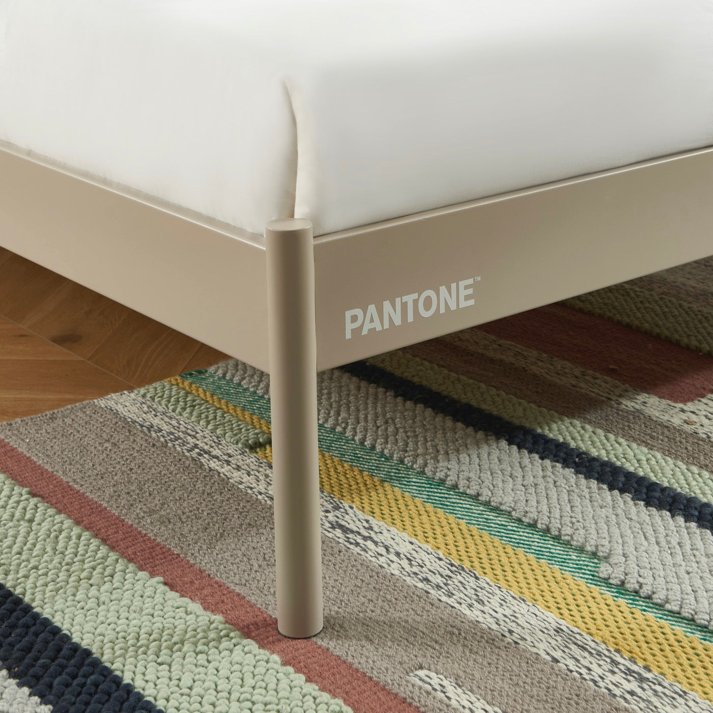 140x190 bed - Metal - Taupe - Box spring included