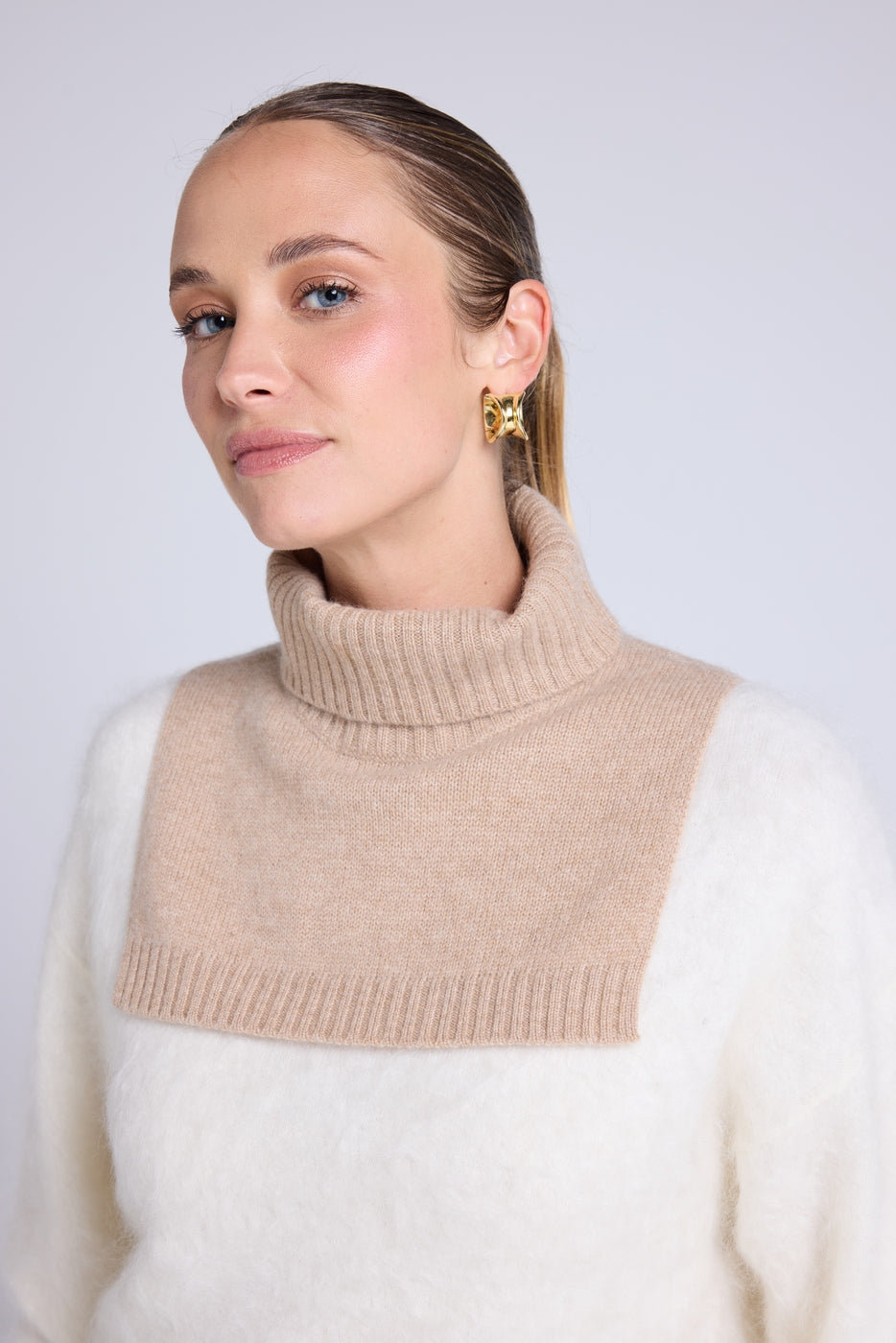 Cuello Vuelto Paula - Beige Crema