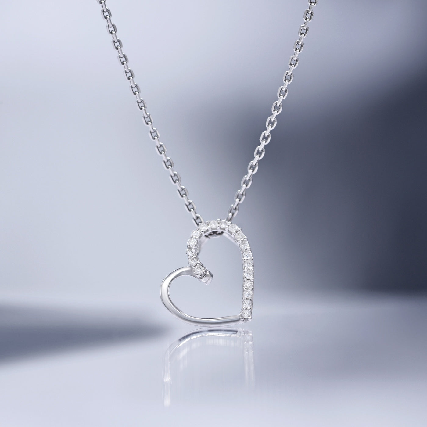Colgante de diamantes "Precioso Corazón": 0,05/18 - Oro blanco 375/1000