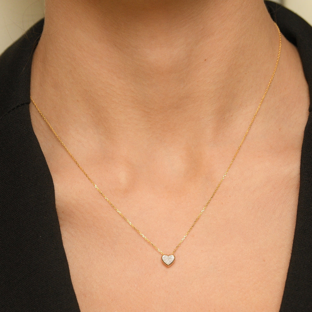 Colgante de Diamantes "Corazón Pequeño" 0.05/13 - Oro Amarillo 375/1000