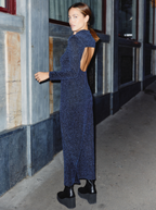 Vestido azul brillante