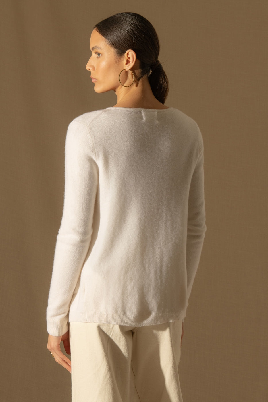 Round Neck Cardigan - Amy - Snow