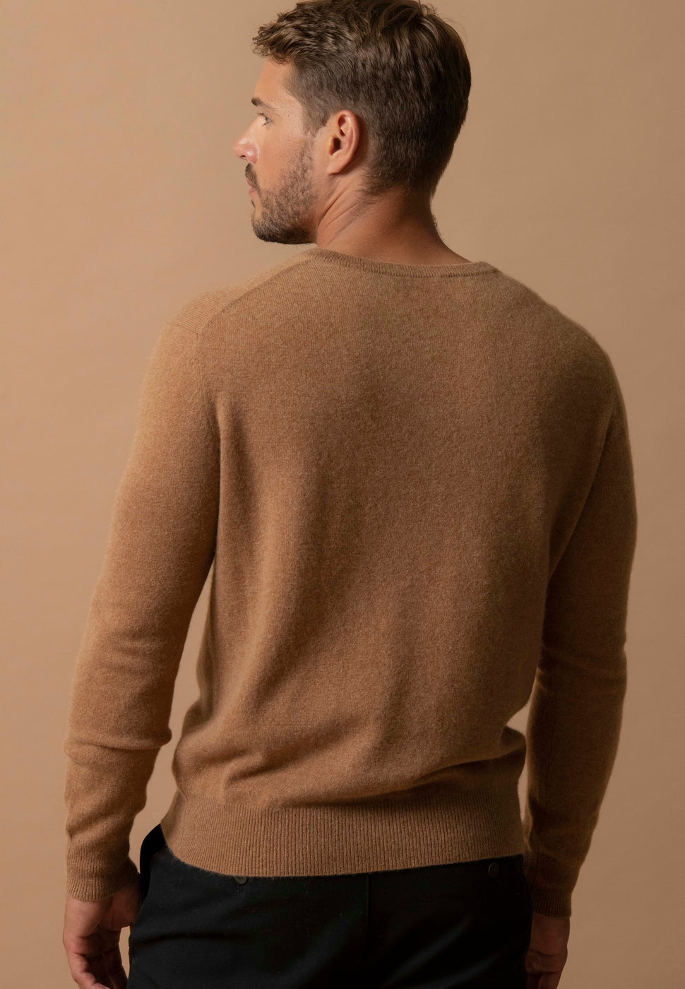 Maglione Scollo a V Alexander - Nocciola