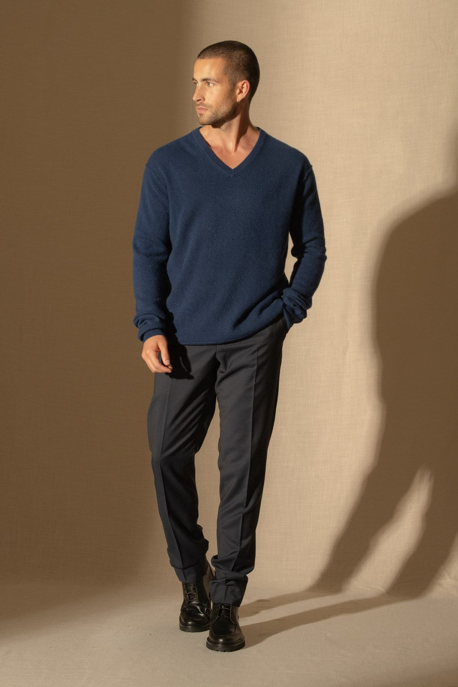 Lorenzo V-Neck Jumper - Midnight