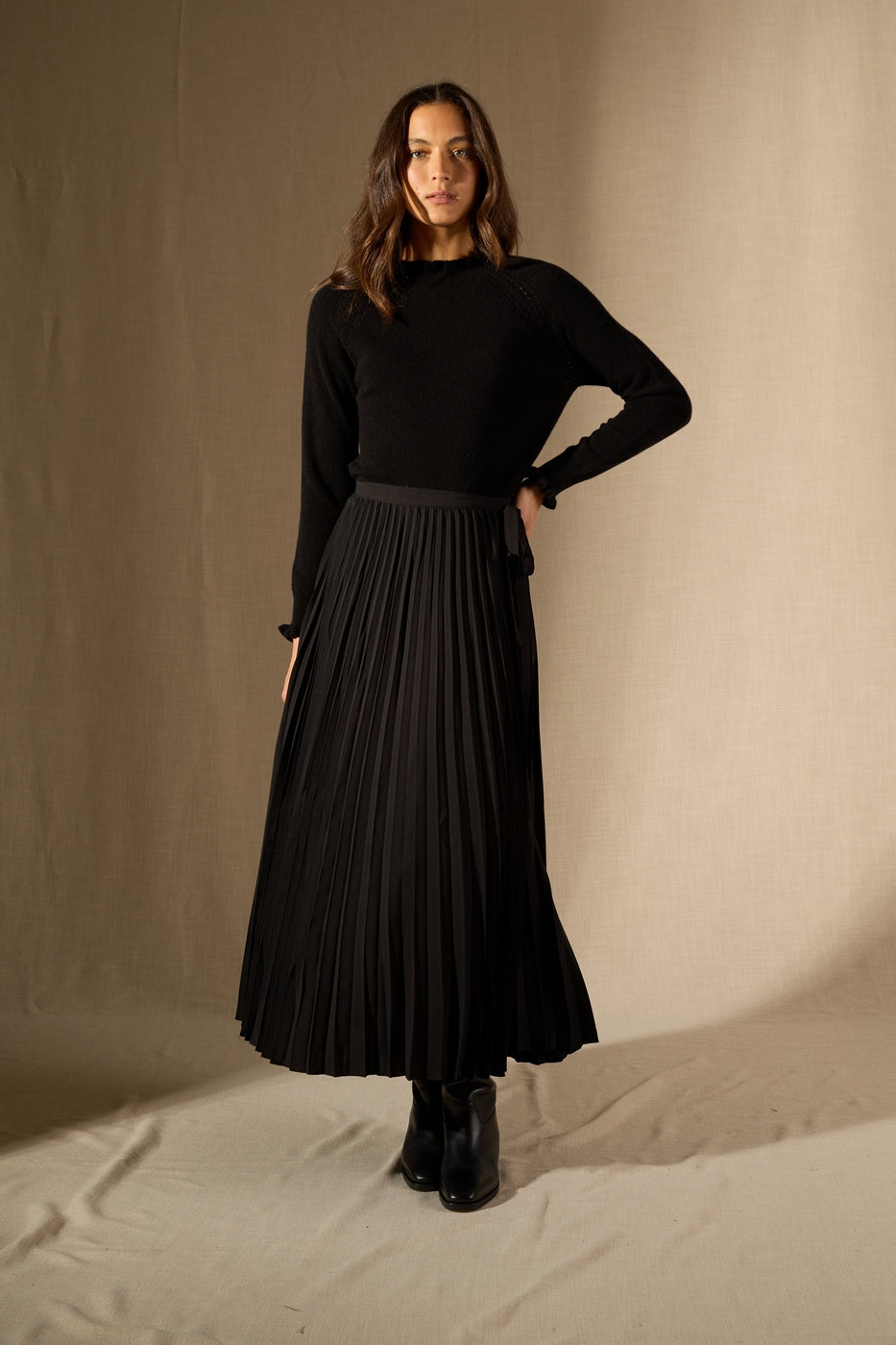 Pull Col Rond Volant Poignet Et Col Arlenia - 100% Cachemire 2 Fils - Noir - Women