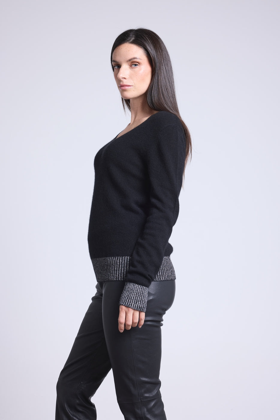 Perla Coloured Rib V-Neck Jumper - Black Silver - Women