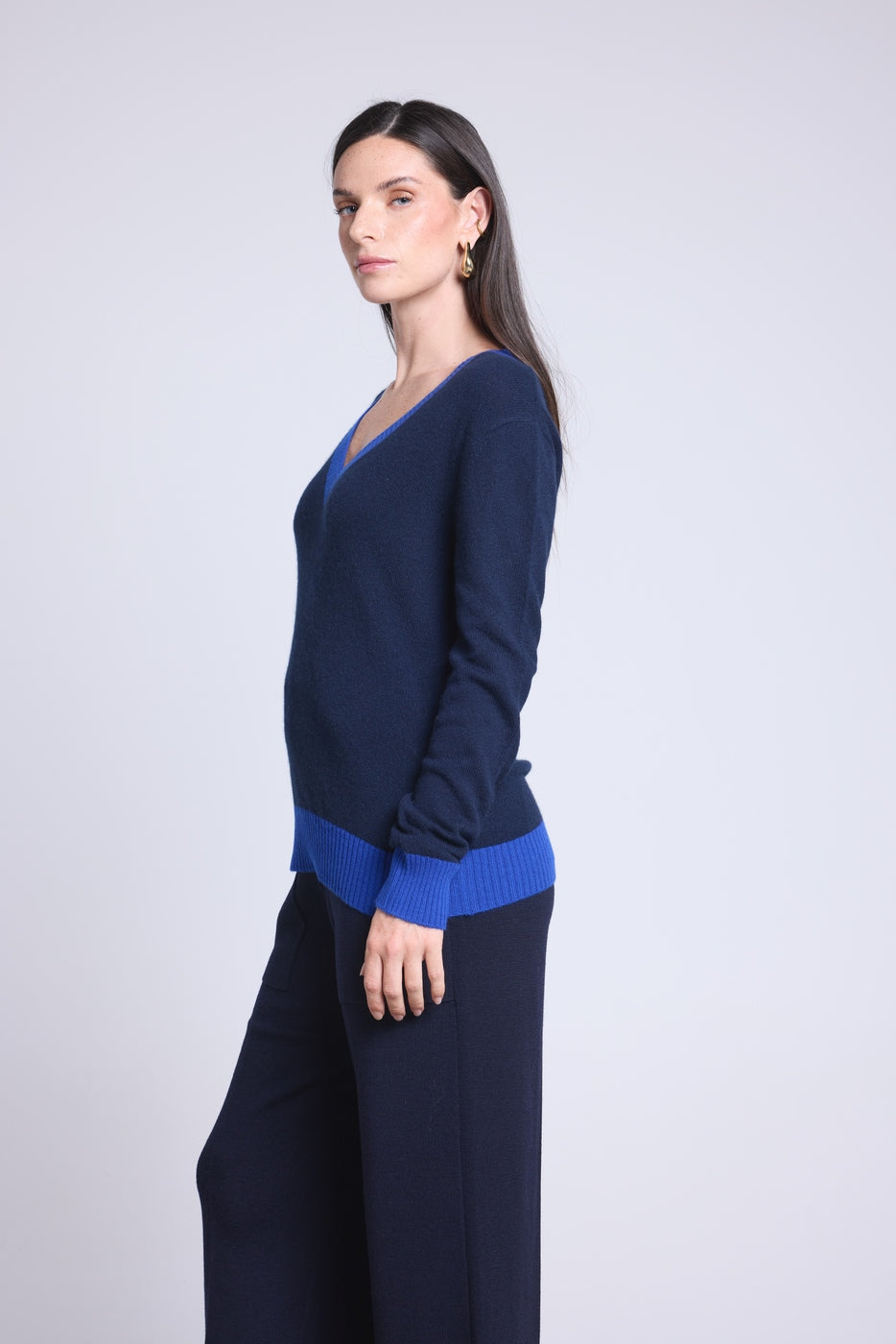 Jersey de cuello en V Perla de canalé de color - Azul marino azul rey - Mujer