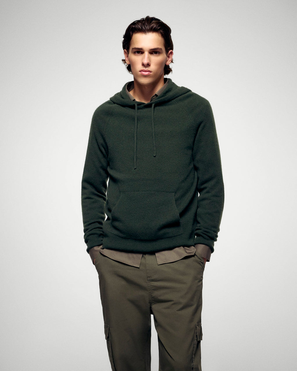 #label: Dren mesure 1,89m et porte une taille M