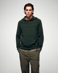#label: Dren mesure 1,89m et porte une taille M