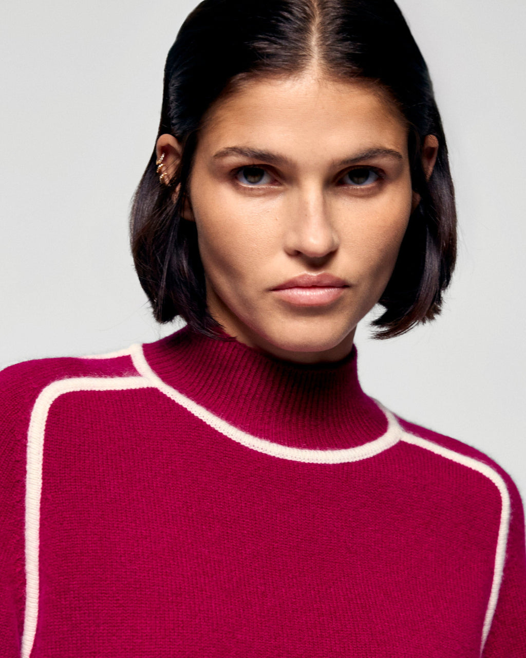 High-Neck Jumper with Contrasting Piping - Solar Burgundy - Women
