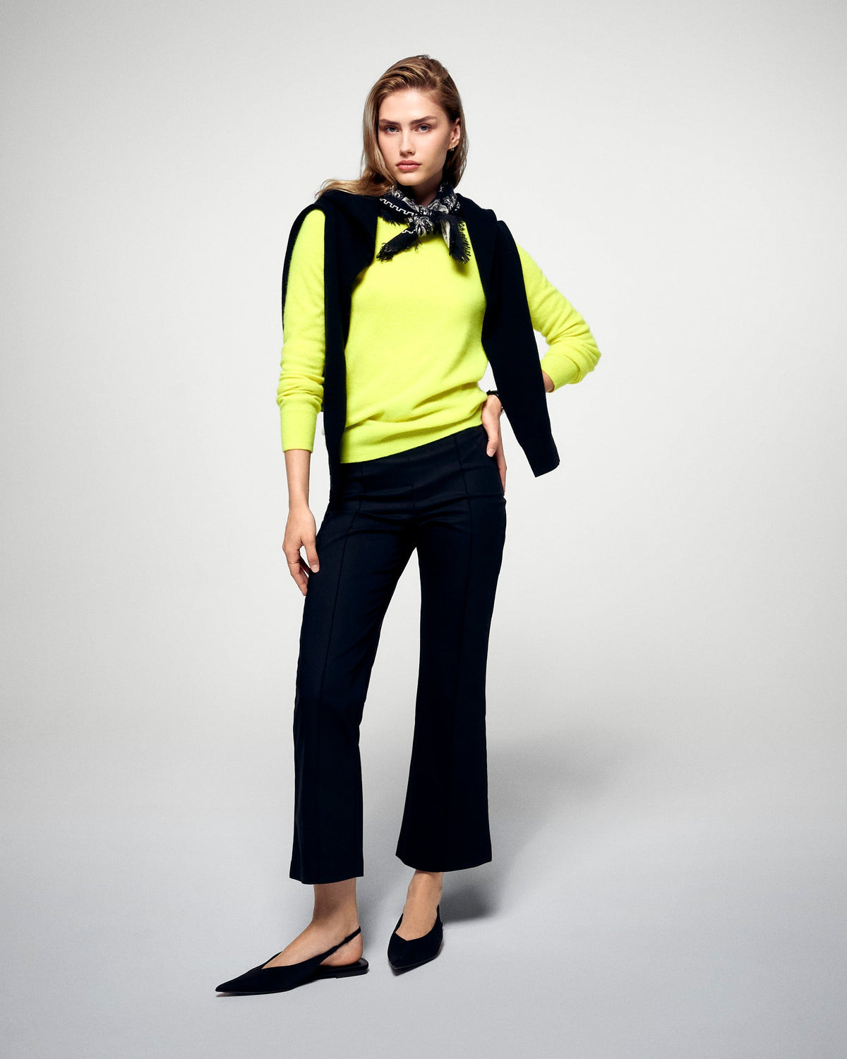 #label: Selaa mide 1,73 m y lleva una talla S