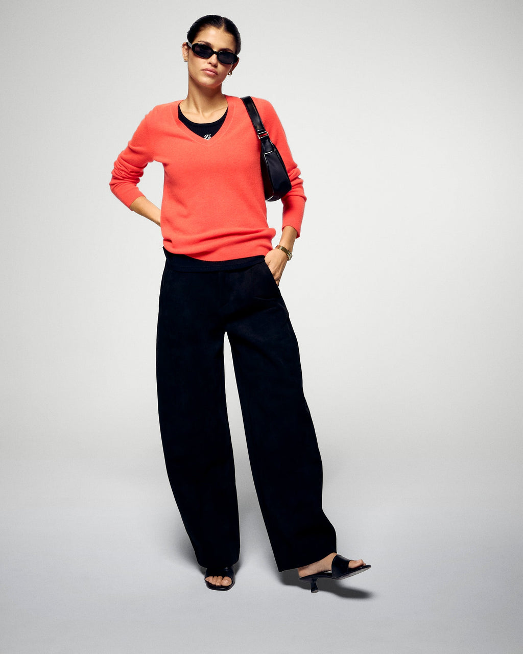 #label: Julieta mesure 1,73m et porte une taille S