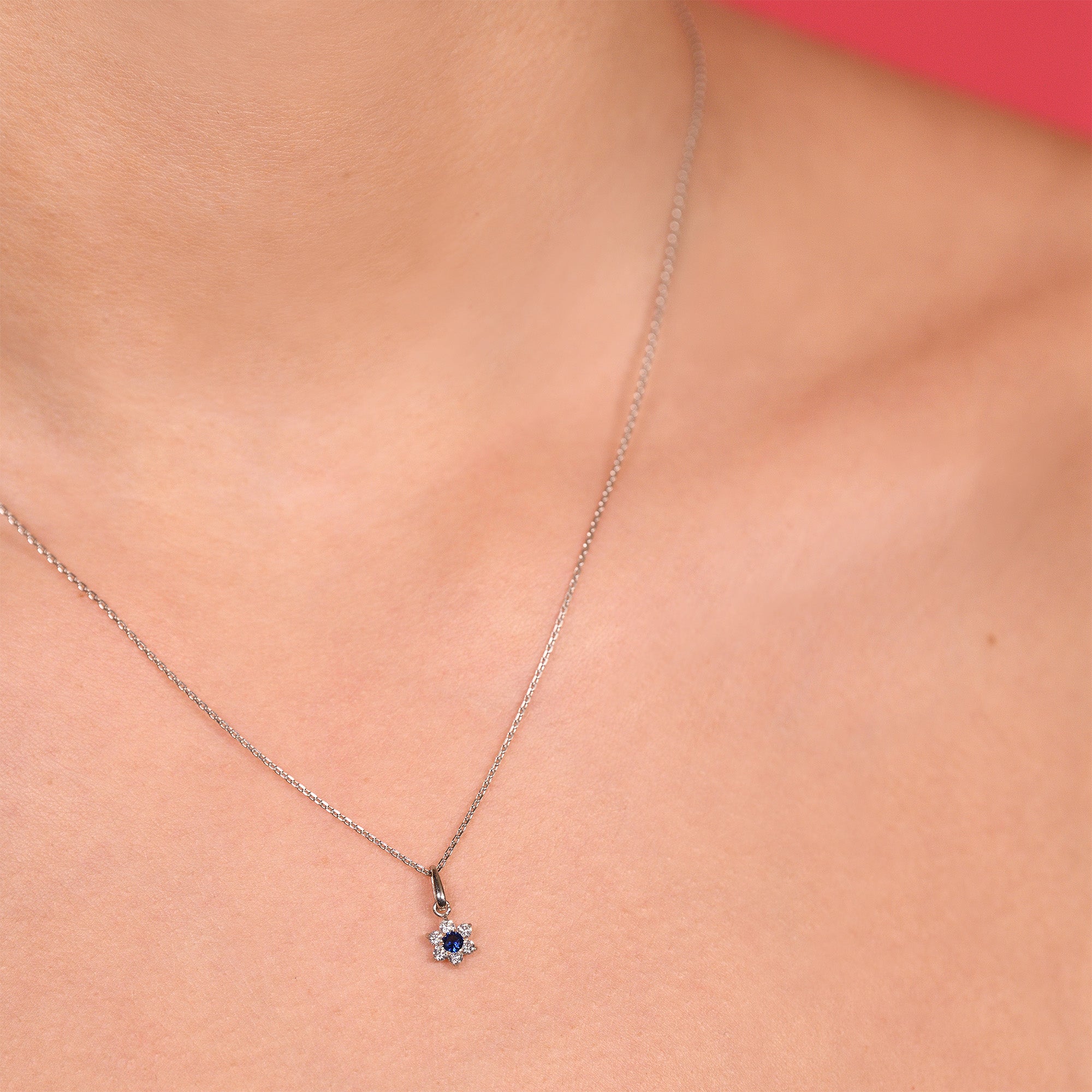 "The Blue Messenger" Pendant - 375/1000 White Gold And Blue Zirconium