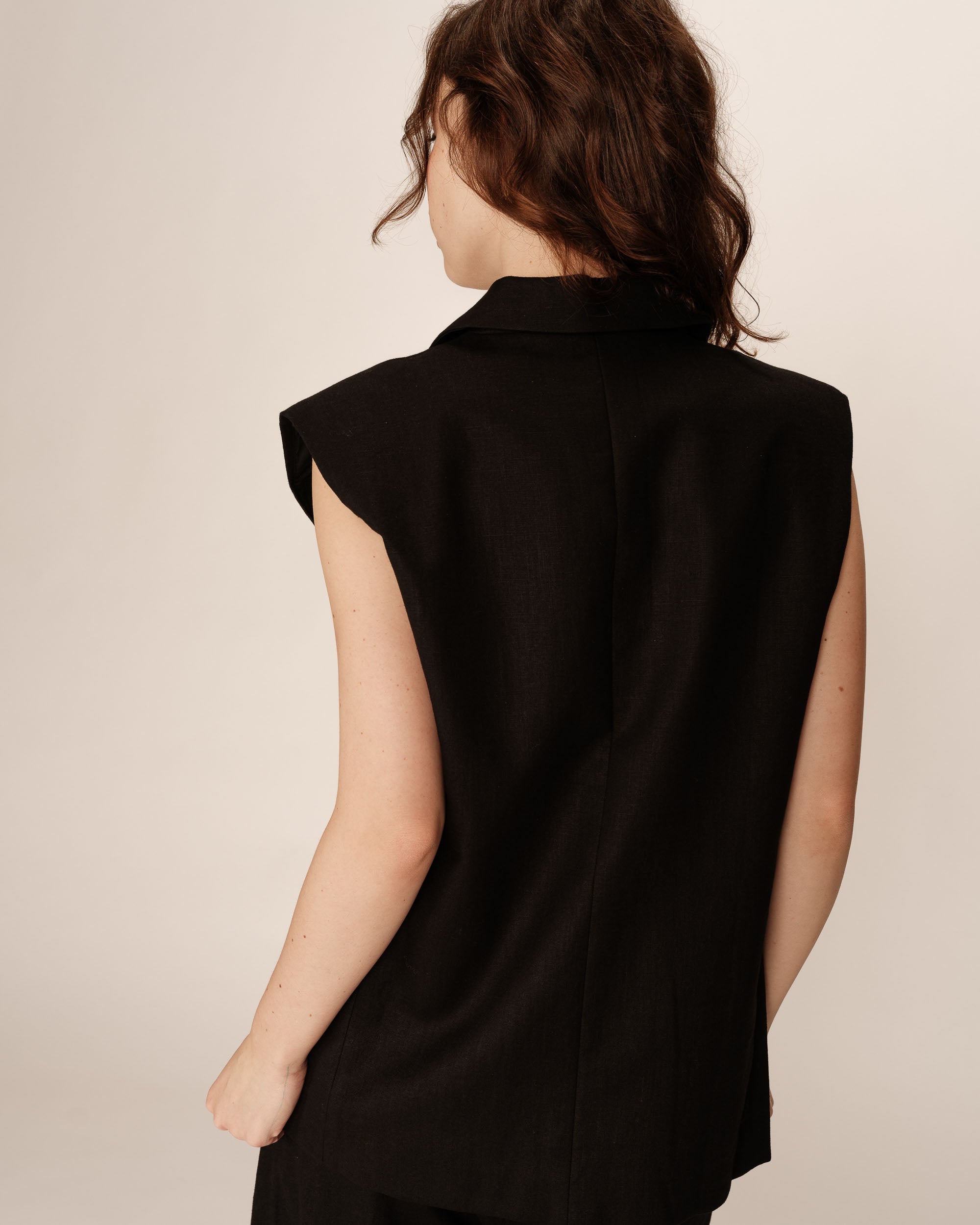 Pietro Vest - Black