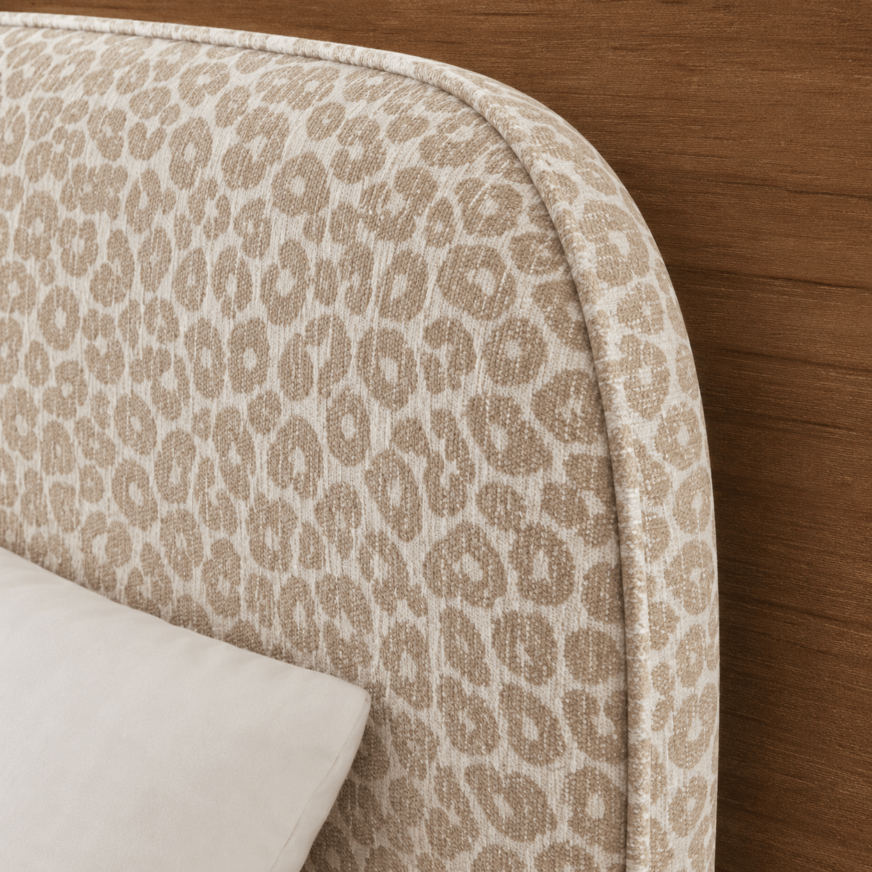 Pilka - Lit Coffre - Tissu Jacquard Léopard - Beige