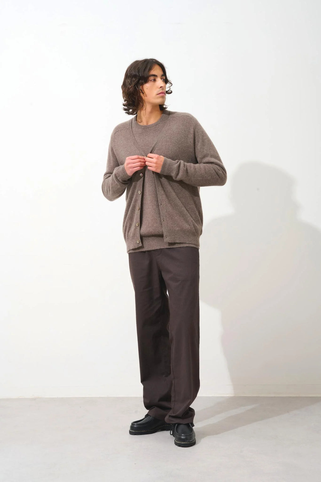 V-Neck Cardigan Pipa - Taupe Chiné - 100% 2-Ply Cashmere - Jersey - Men