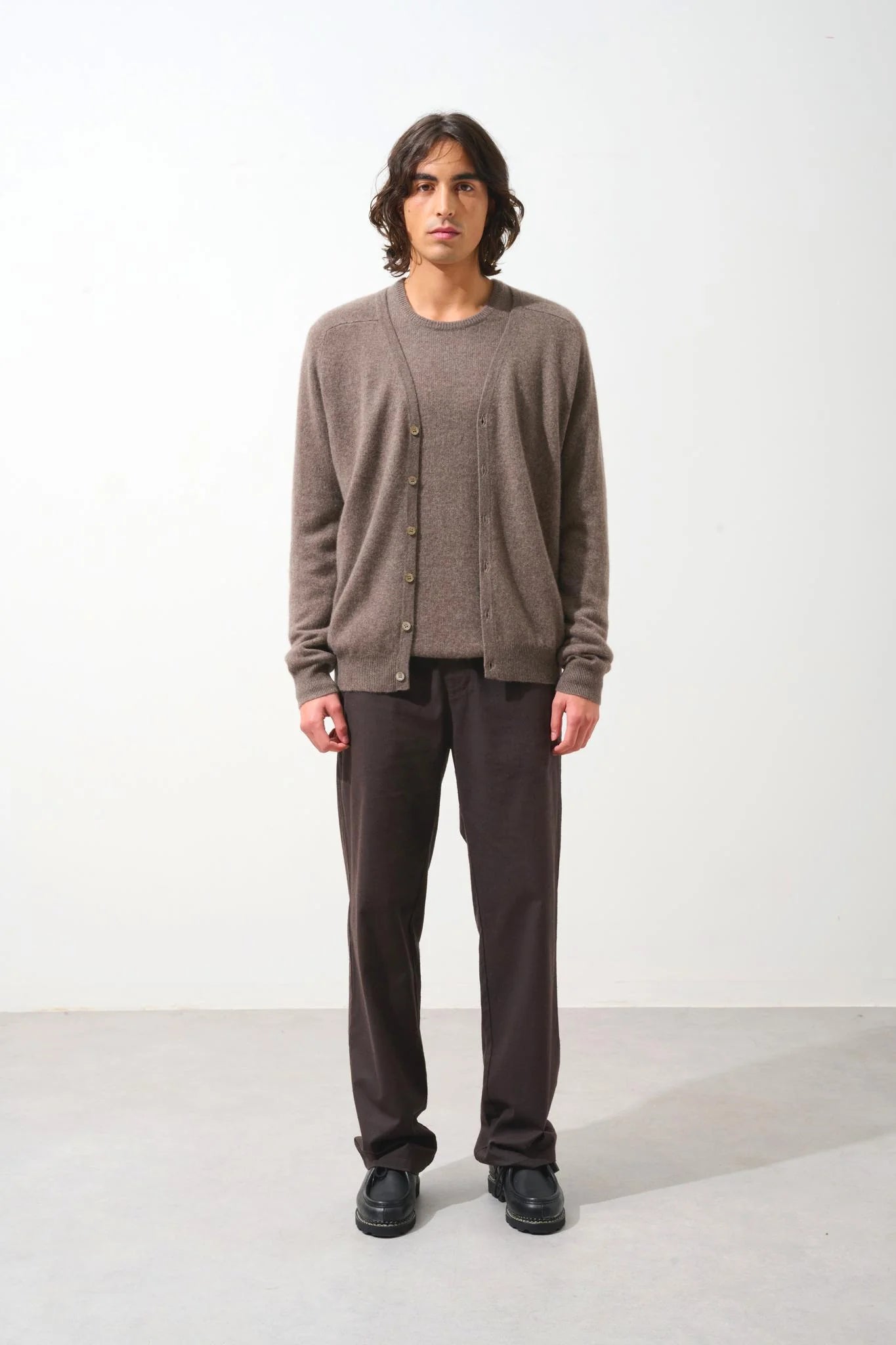 V-Neck Cardigan Pipa - Taupe Chiné - 100% 2-Ply Cashmere - Jersey - Men