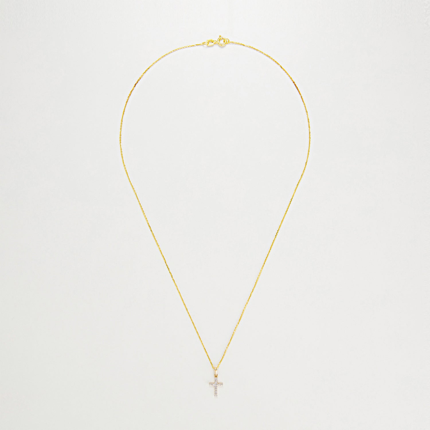 Colgante "Cruz de la Felicidad" Diamante: 0.06Ct/16 - Oro Amarillo 375/1000