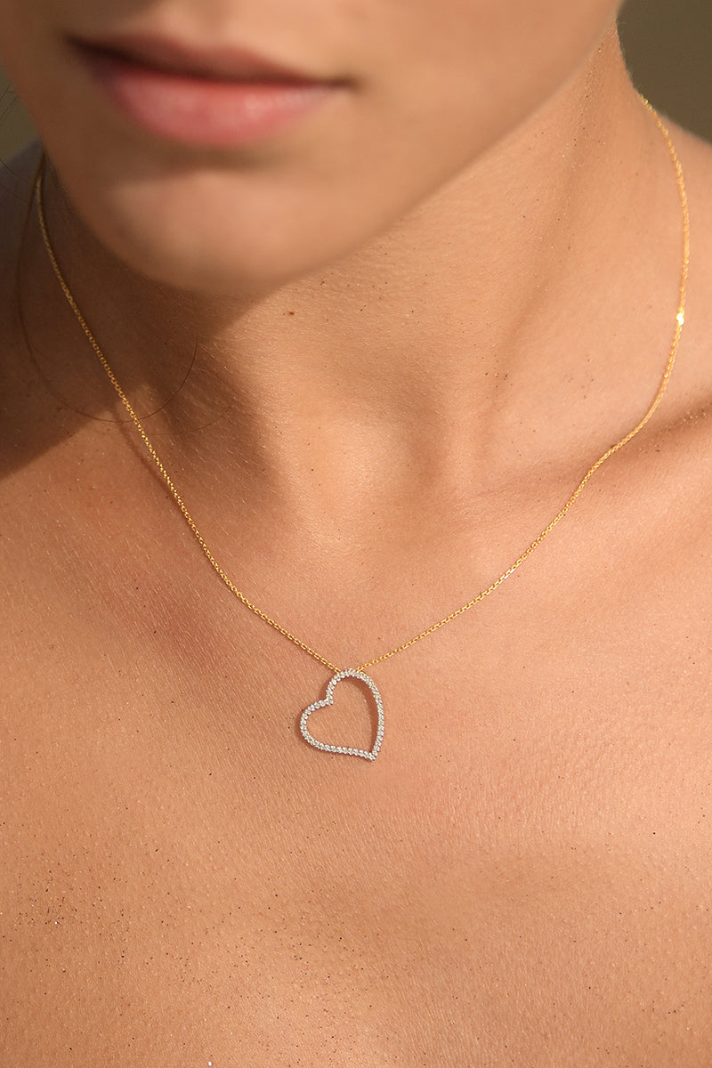 "Oriental Heart" Pendant Yellow Gold Diamond: 0.15Ct/47 - 375/1000 Yellow Gold