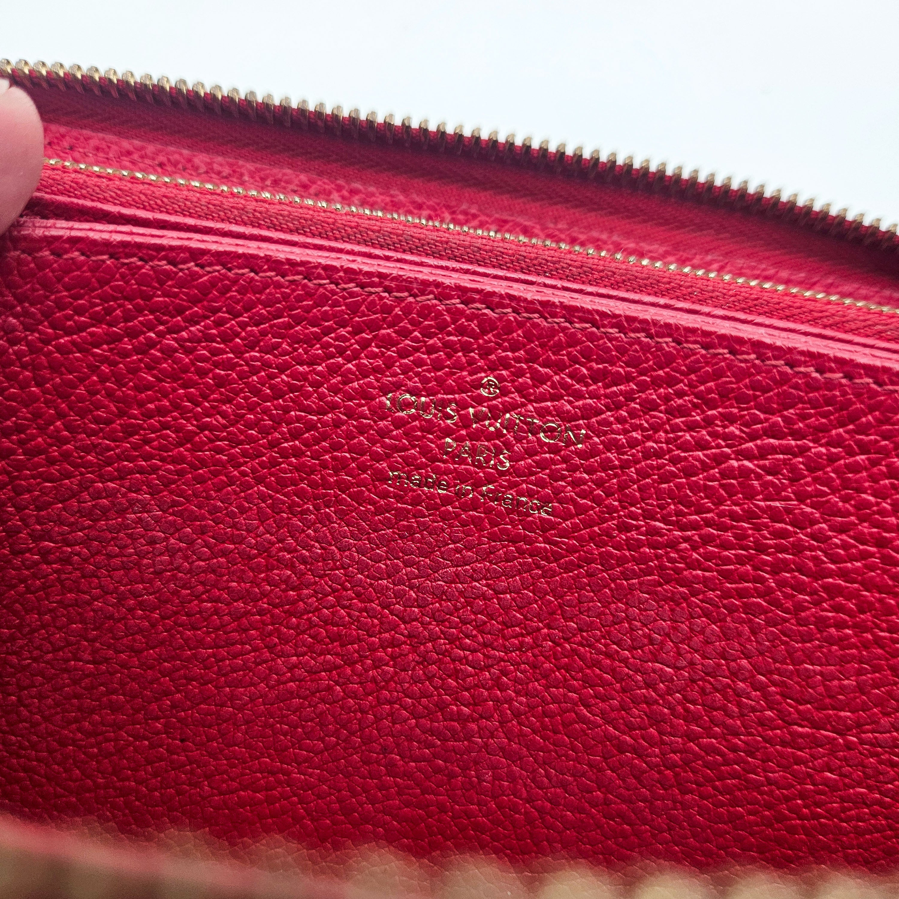 Portefeuille Louis Vuitton Zippy Continental Cuir Empreinte