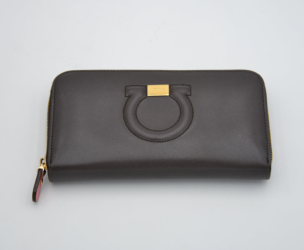 Portefeuille Zippy Salvatore Ferragamo En Cuir
