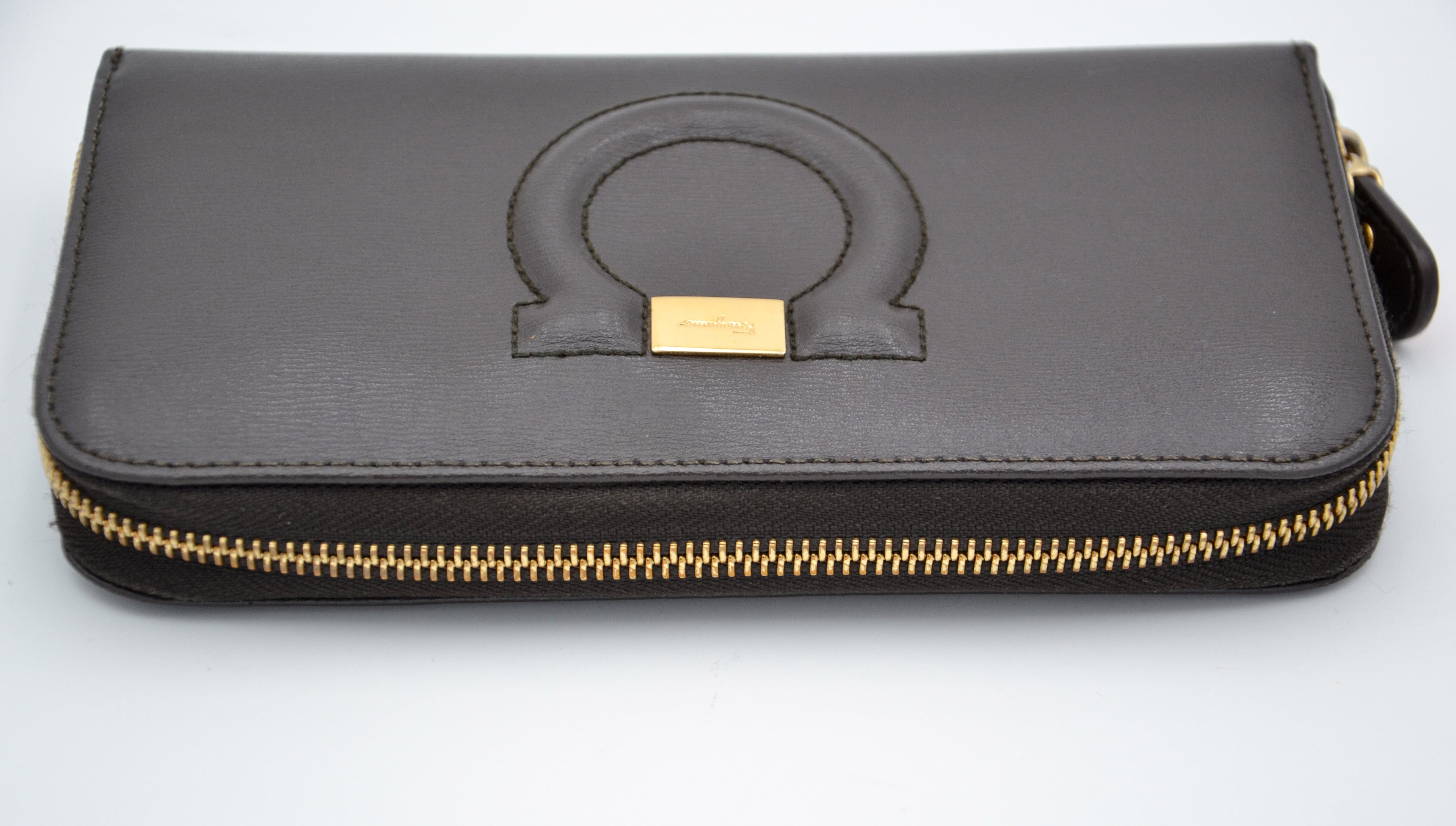 Portefeuille Zippy Salvatore Ferragamo En Cuir