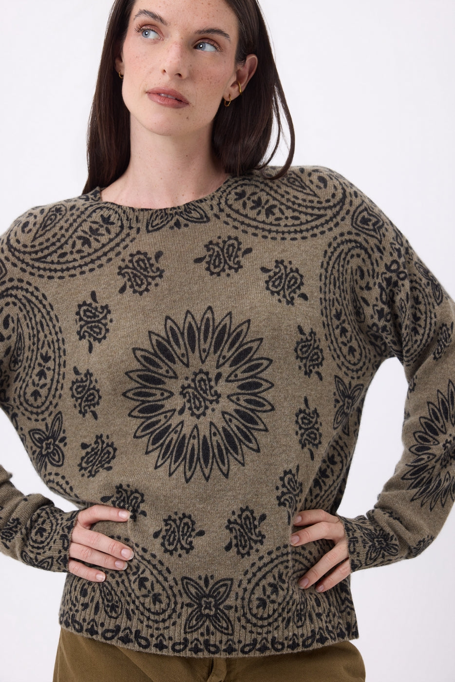 Pull Col Rond Print Bandana Presley - Khaki Chine Imprime Noir - Femme