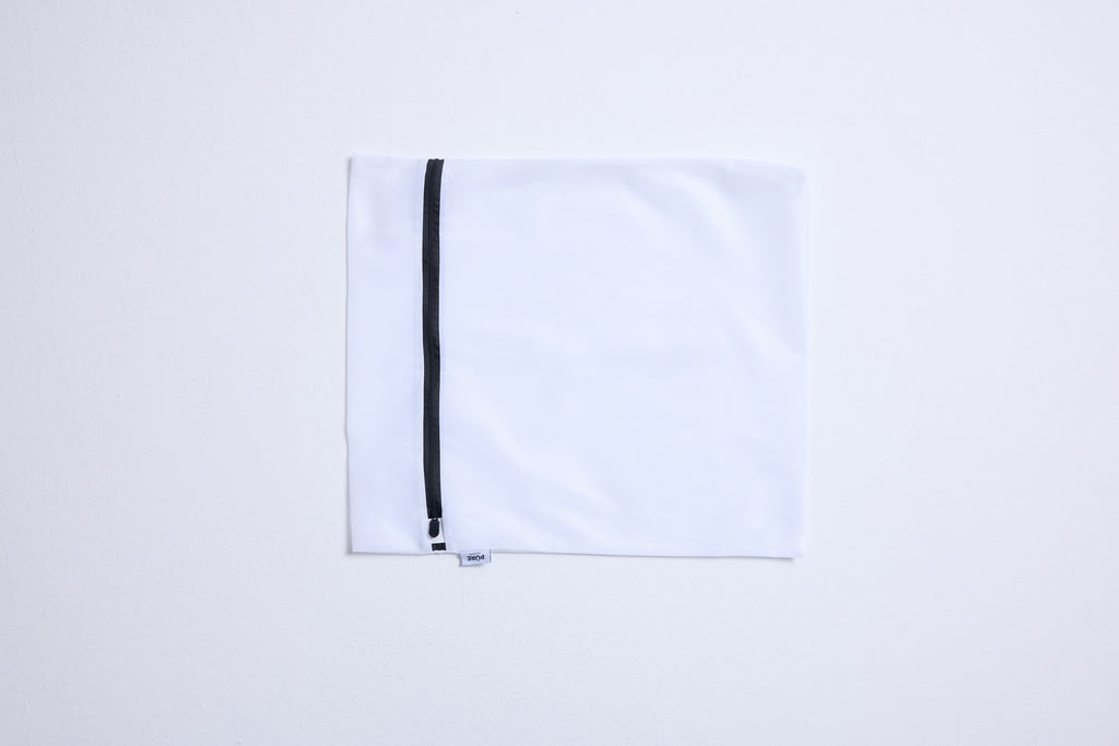 Püre Laundry Bag - White Black