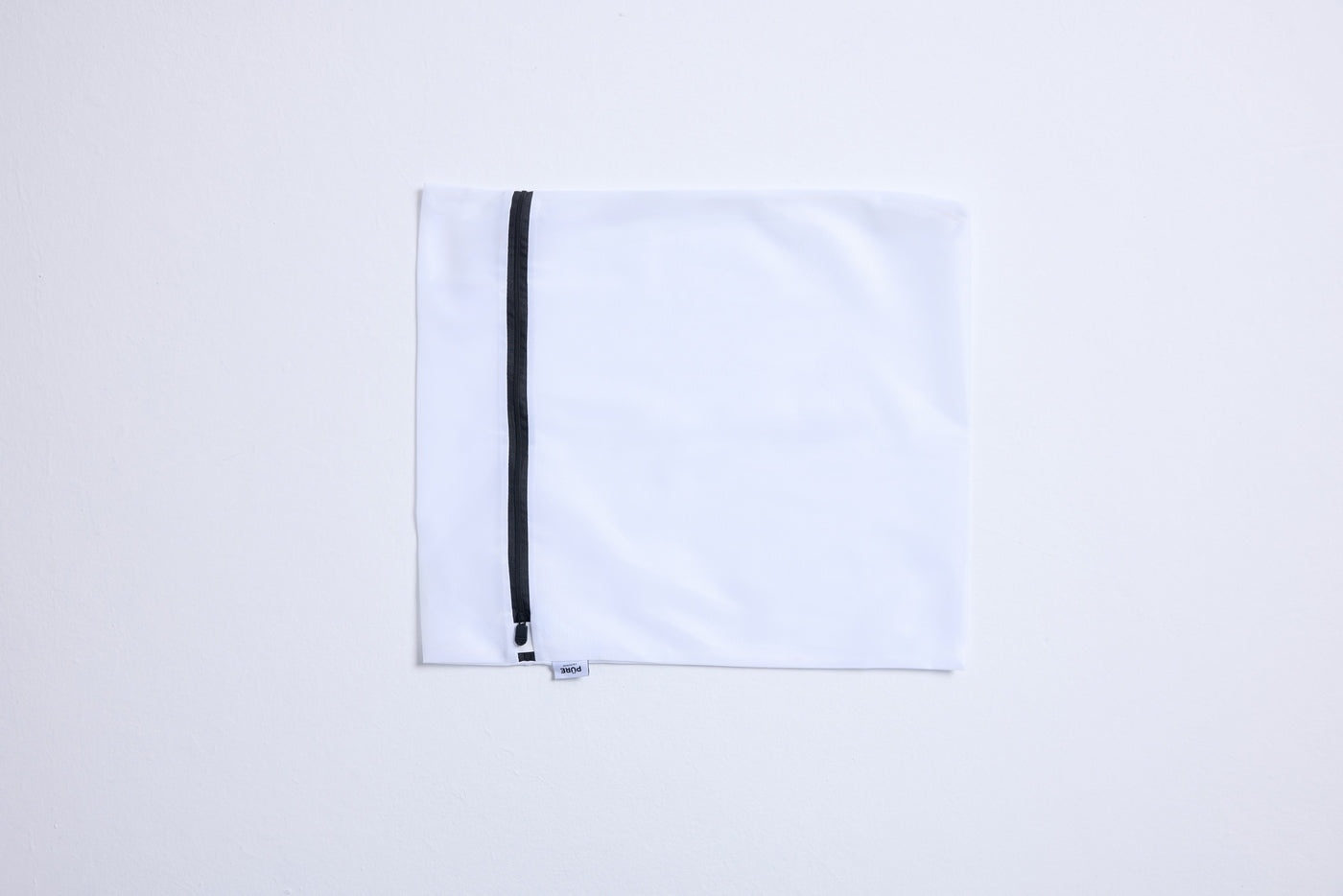 Püre Laundry Bag - White Black