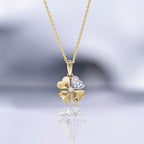 Colgante “Dilo con Flor” Diamantes 0.05/7 – Oro Amarillo 375/1000