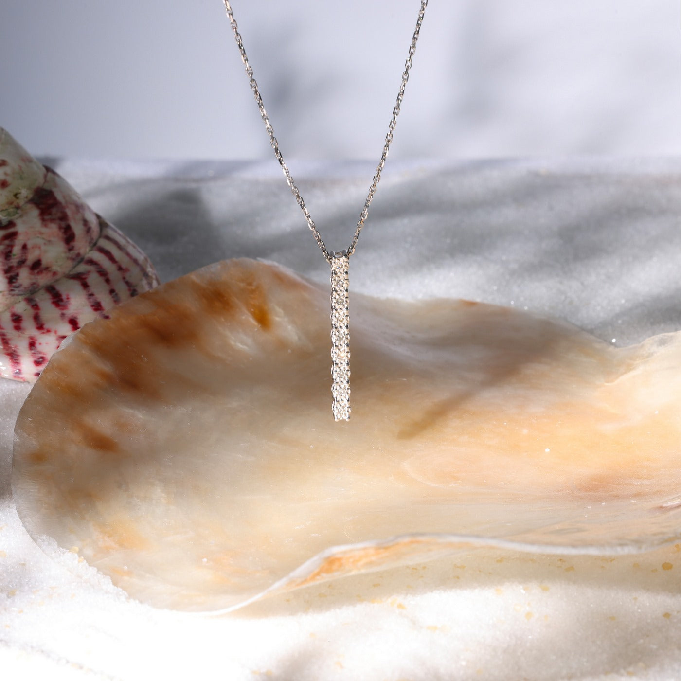 Colgante "Fila 9 Diamantes" - 0.054/9 Diamantes - Oro blanco