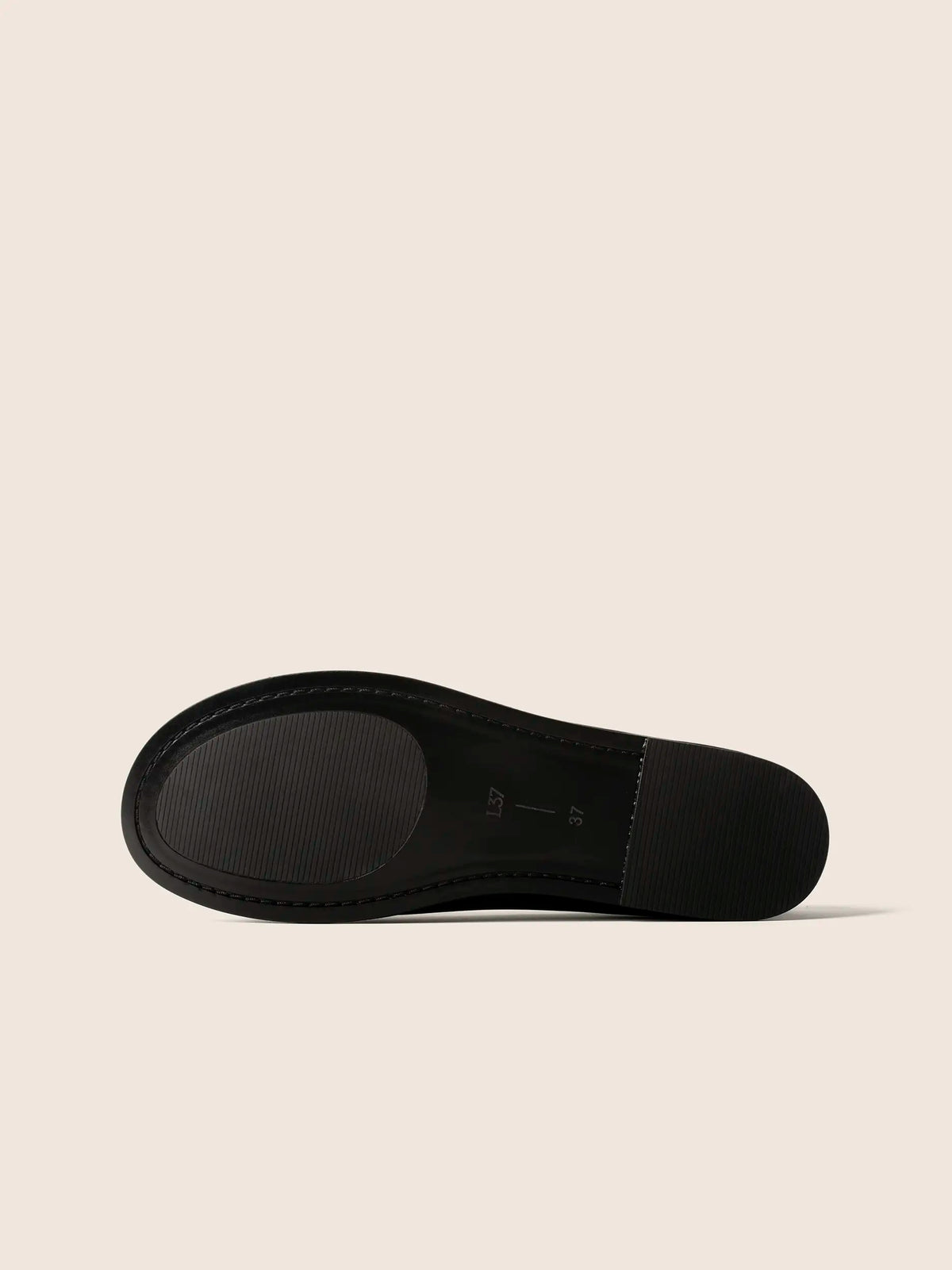Zapatos planos con margaritas carmesí - Negro