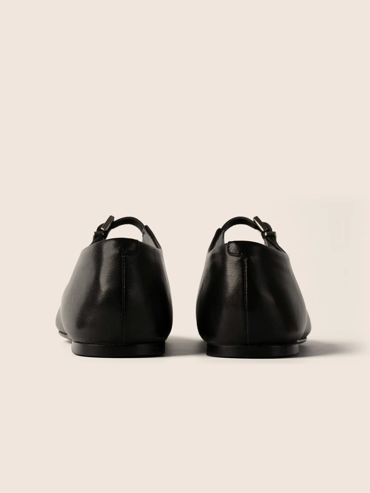 Midnight Carousel Flats - Black