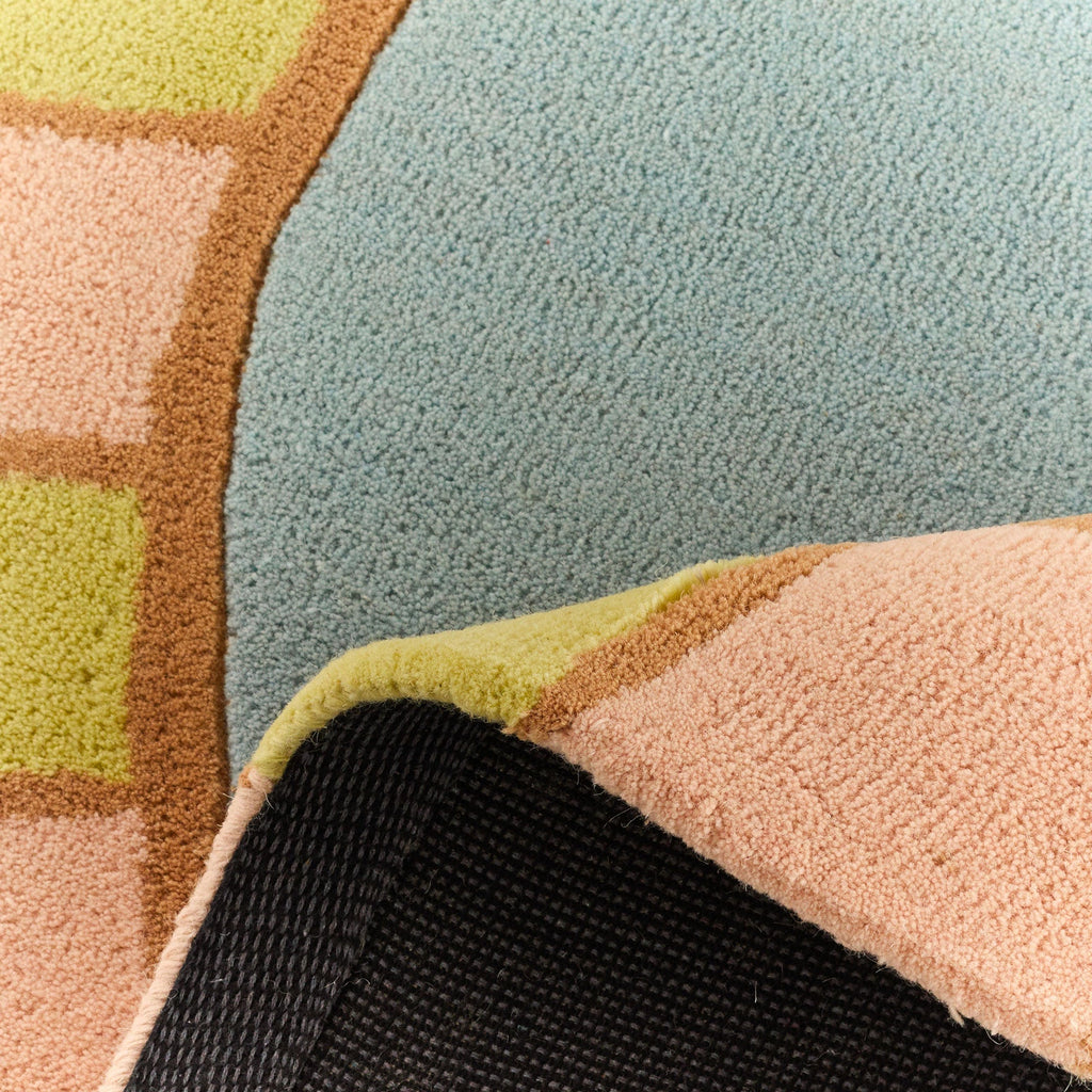 Soft Rayon – Pastel-hued wool rug Soft Rayon