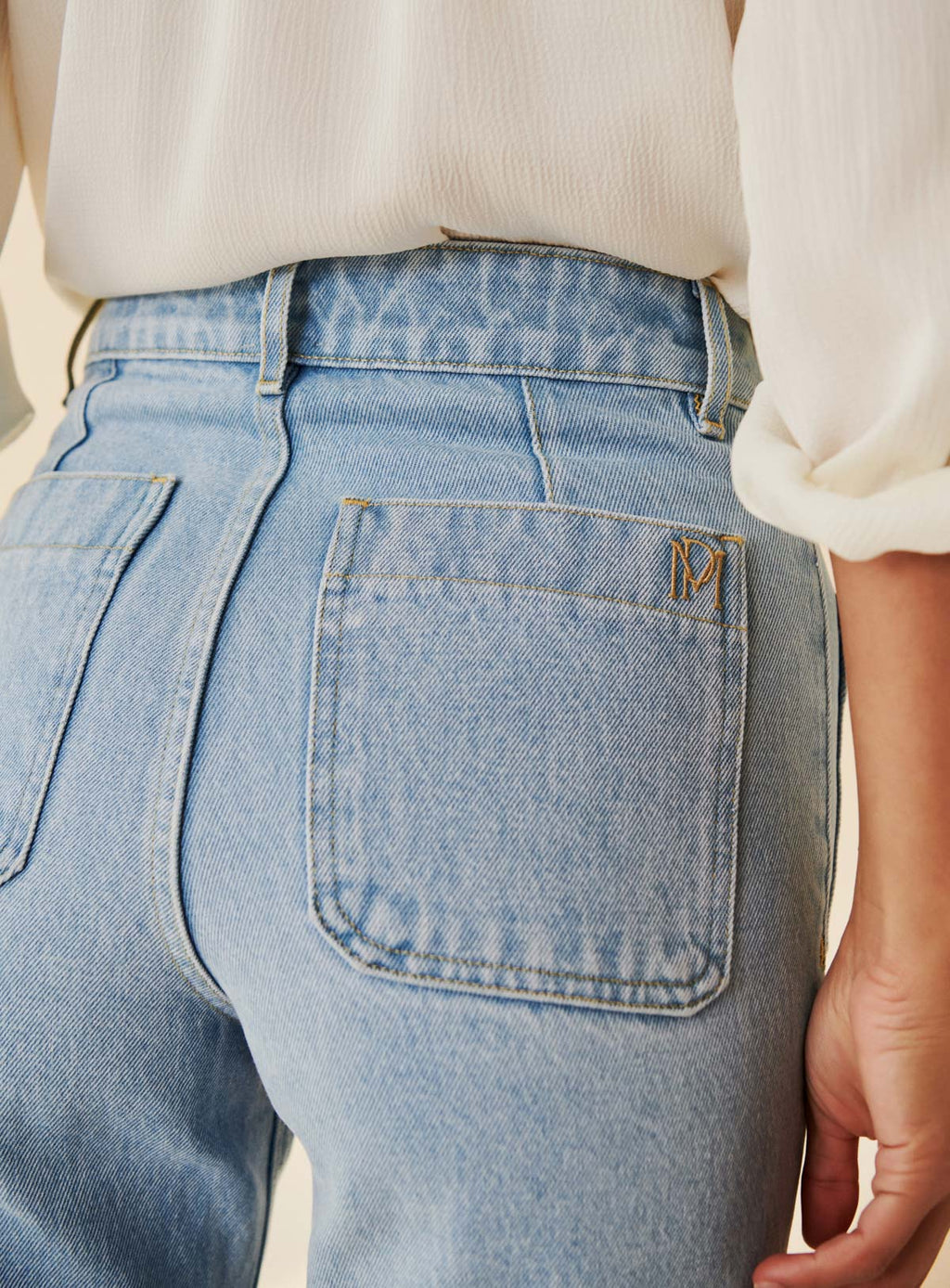 JEANS PETRA AZUL CIELO EVASE PETITE MENDIGOTE