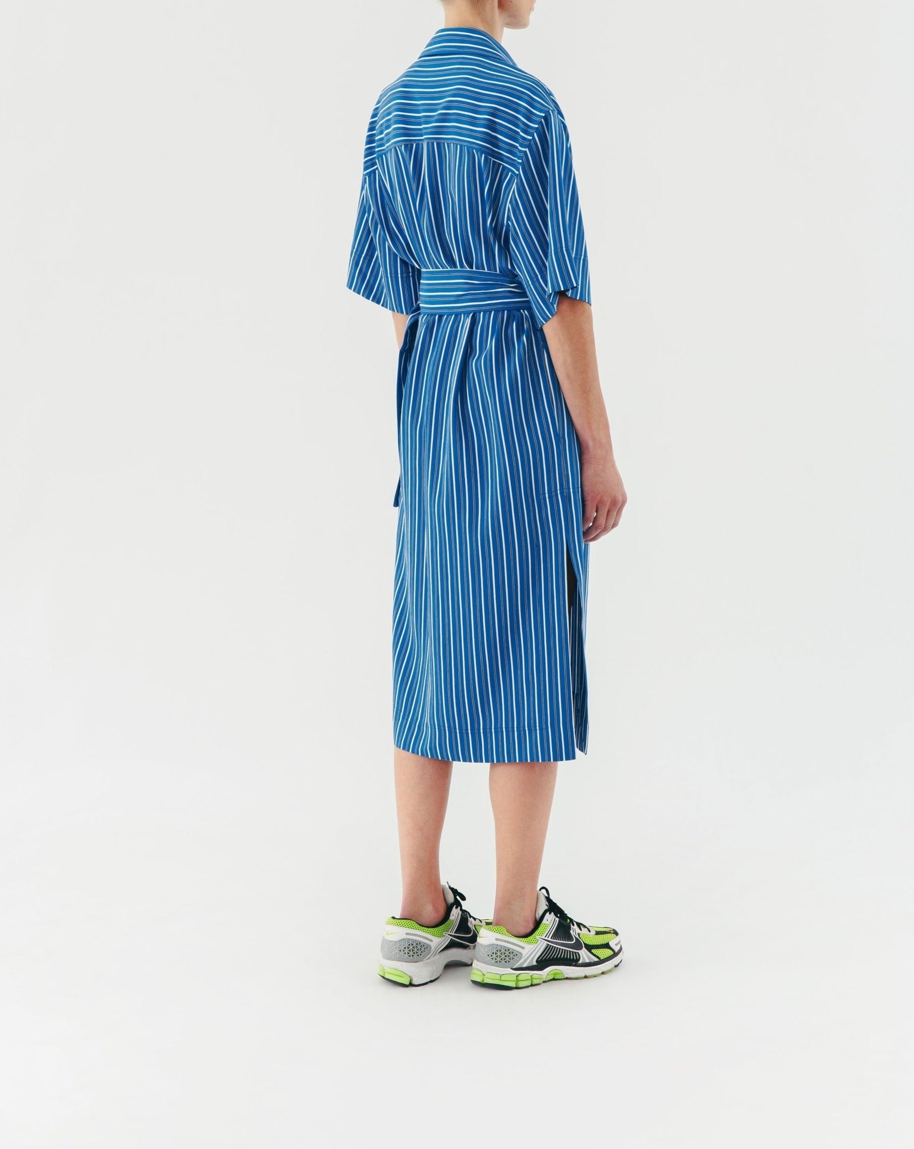 Robe Hally - Blue Stripes
