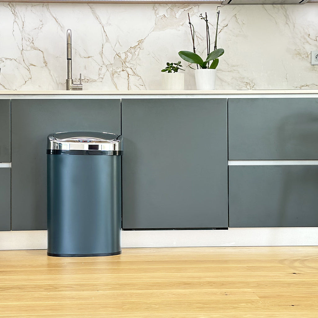 Papelera automática Majestic de acero inoxidable - 58L - Gris