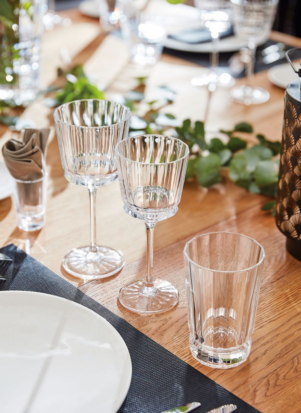 Macassar - 6 Table Stemmed Glasses - Ultra-Transparent Glass with Vintage Design - 25cl - Cristal d'Arques