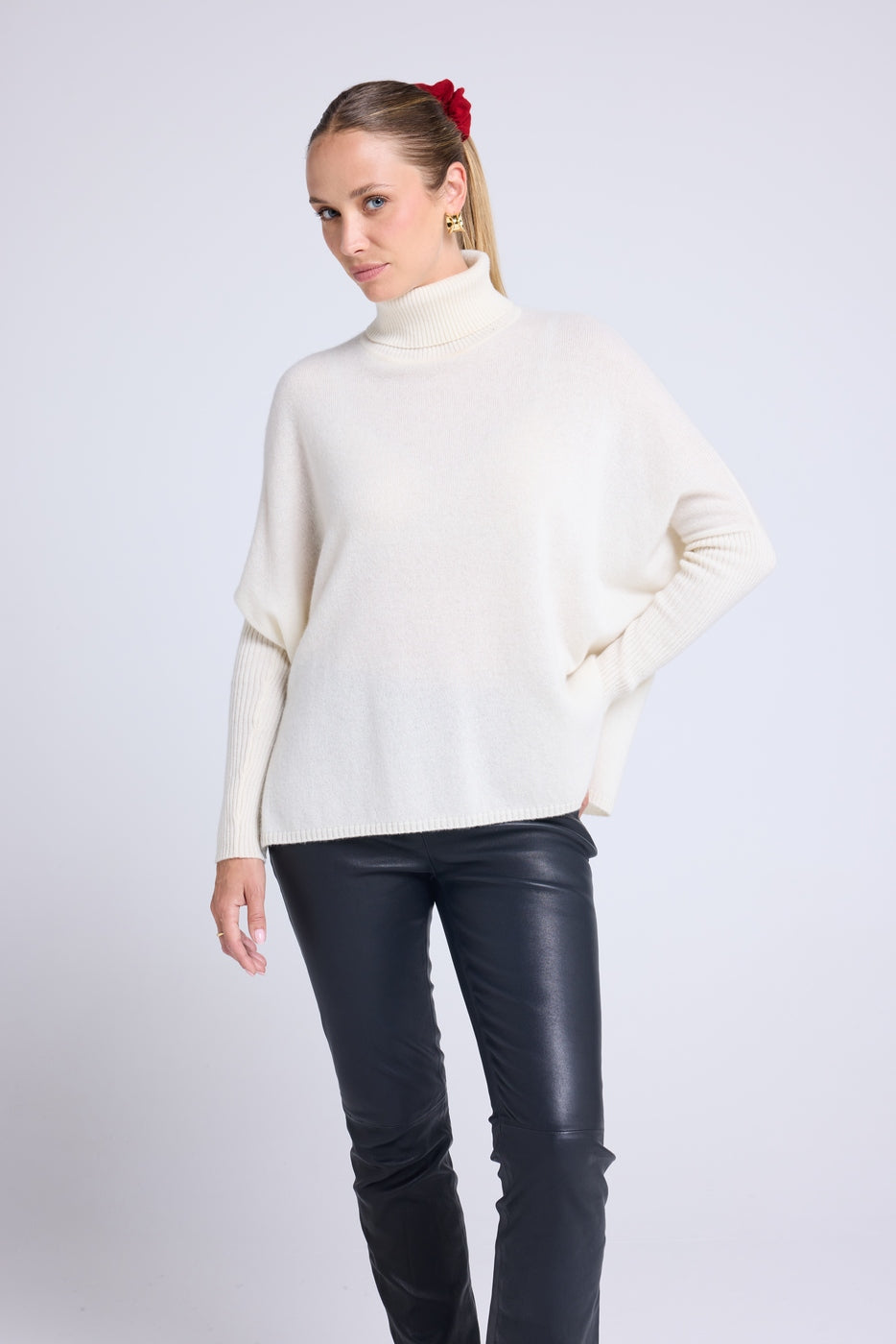 Jersey Cuello Vuelto Poncho Rolanda - Blanco