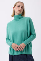 Sweter Poncho z Golfem Rolanda - Pastelowa zieleń - Damski