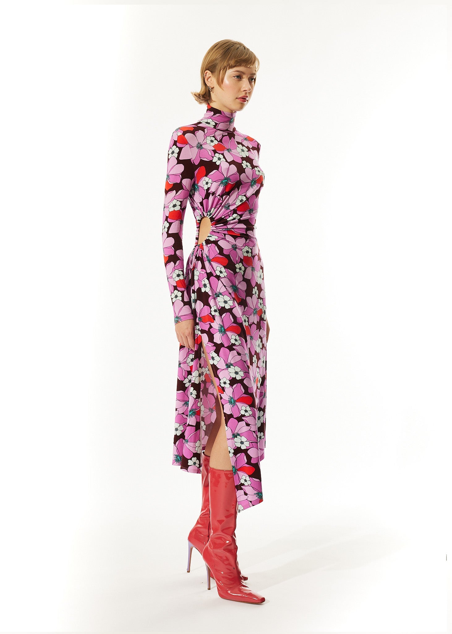 Robe Raja Flower