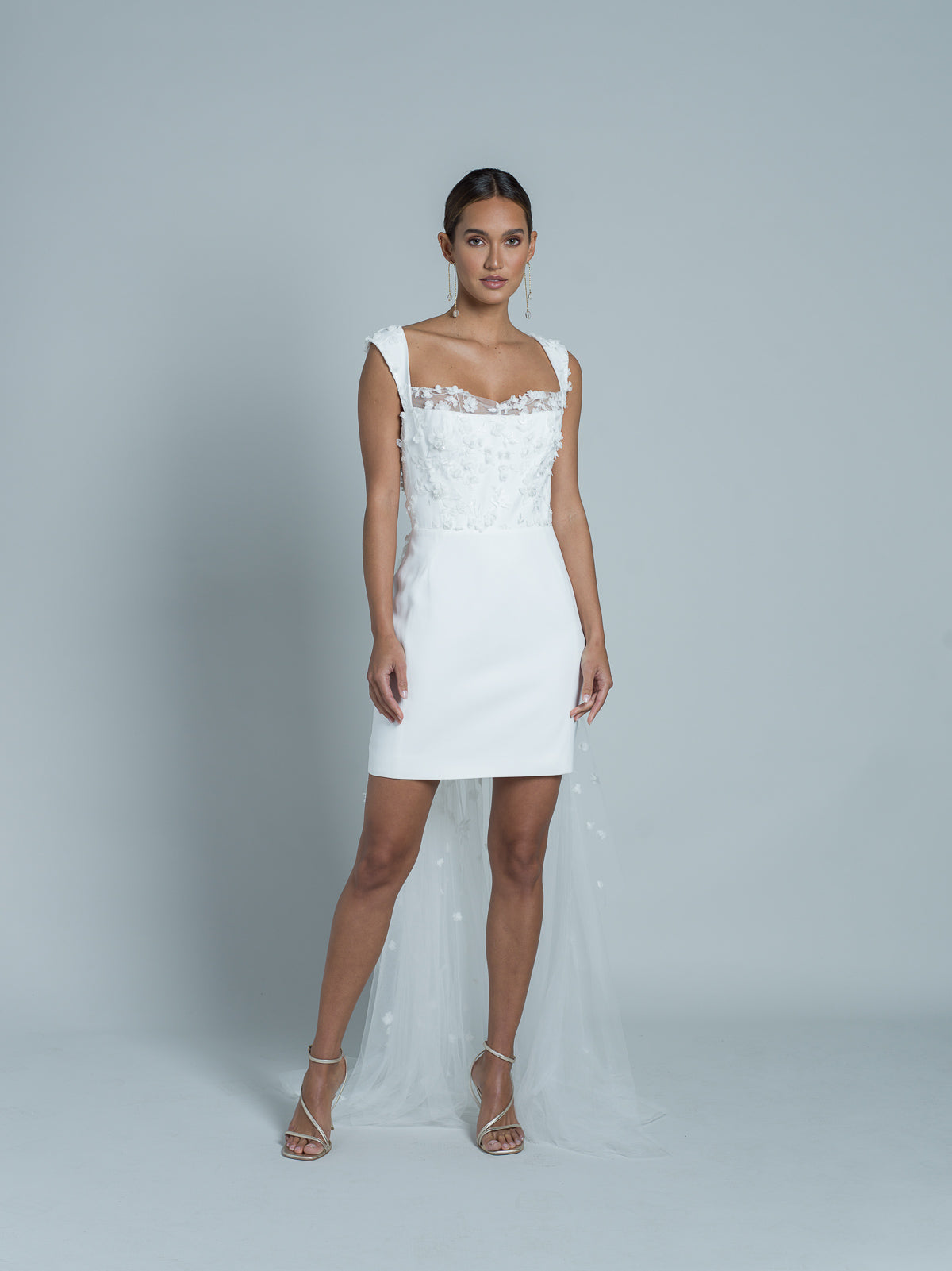Robe Courte Avec Traine Oshun - Blanc
