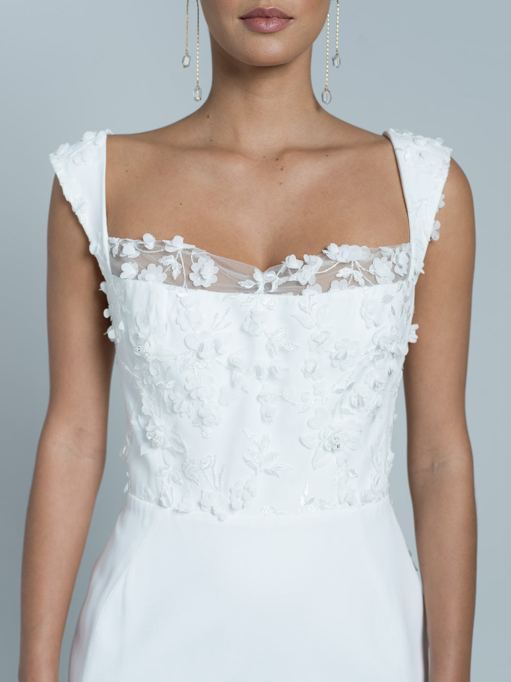 Robe Courte Avec Traine Oshun - Blanc