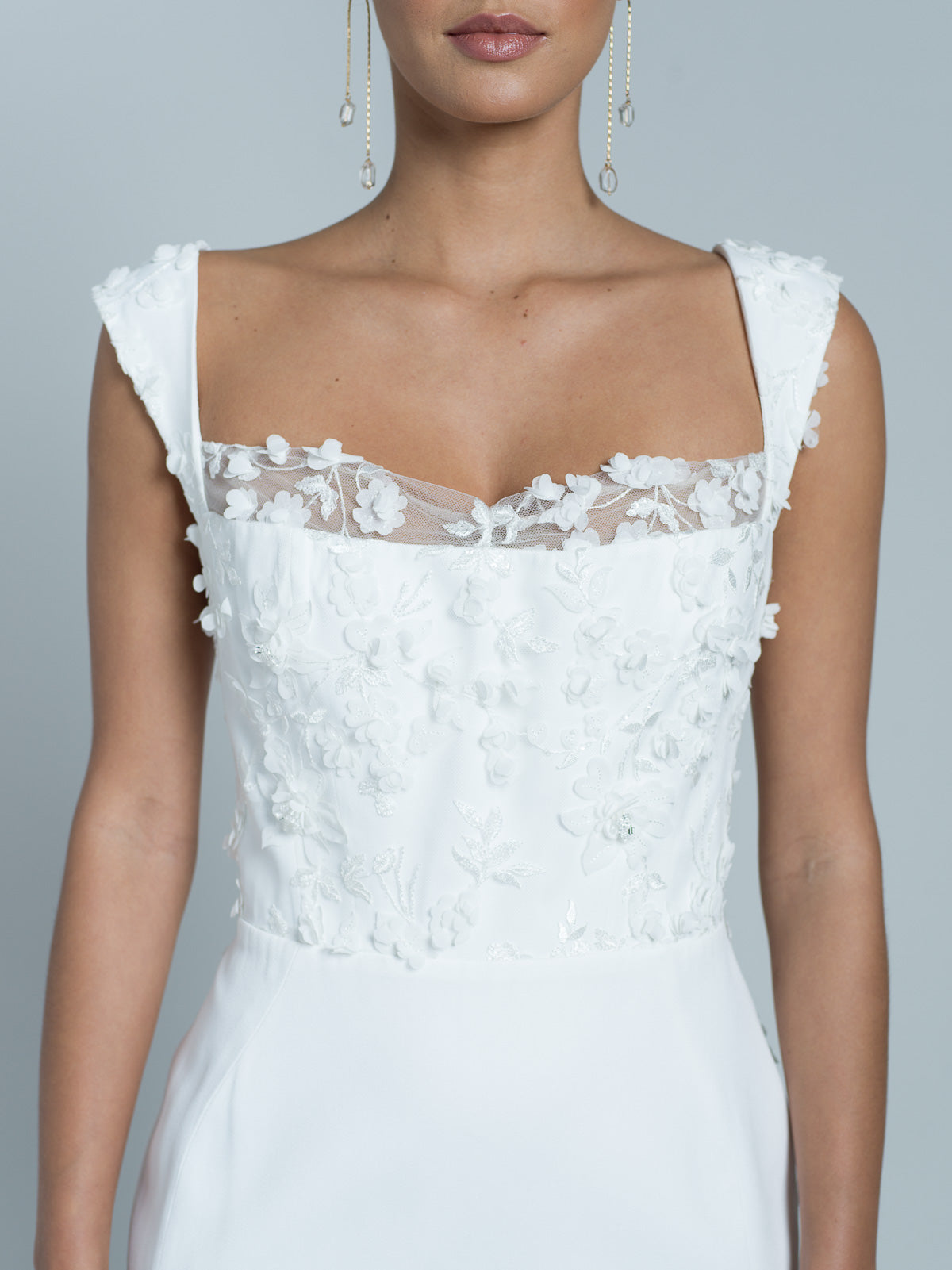Robe Courte Avec Traine Oshun - Blanc
