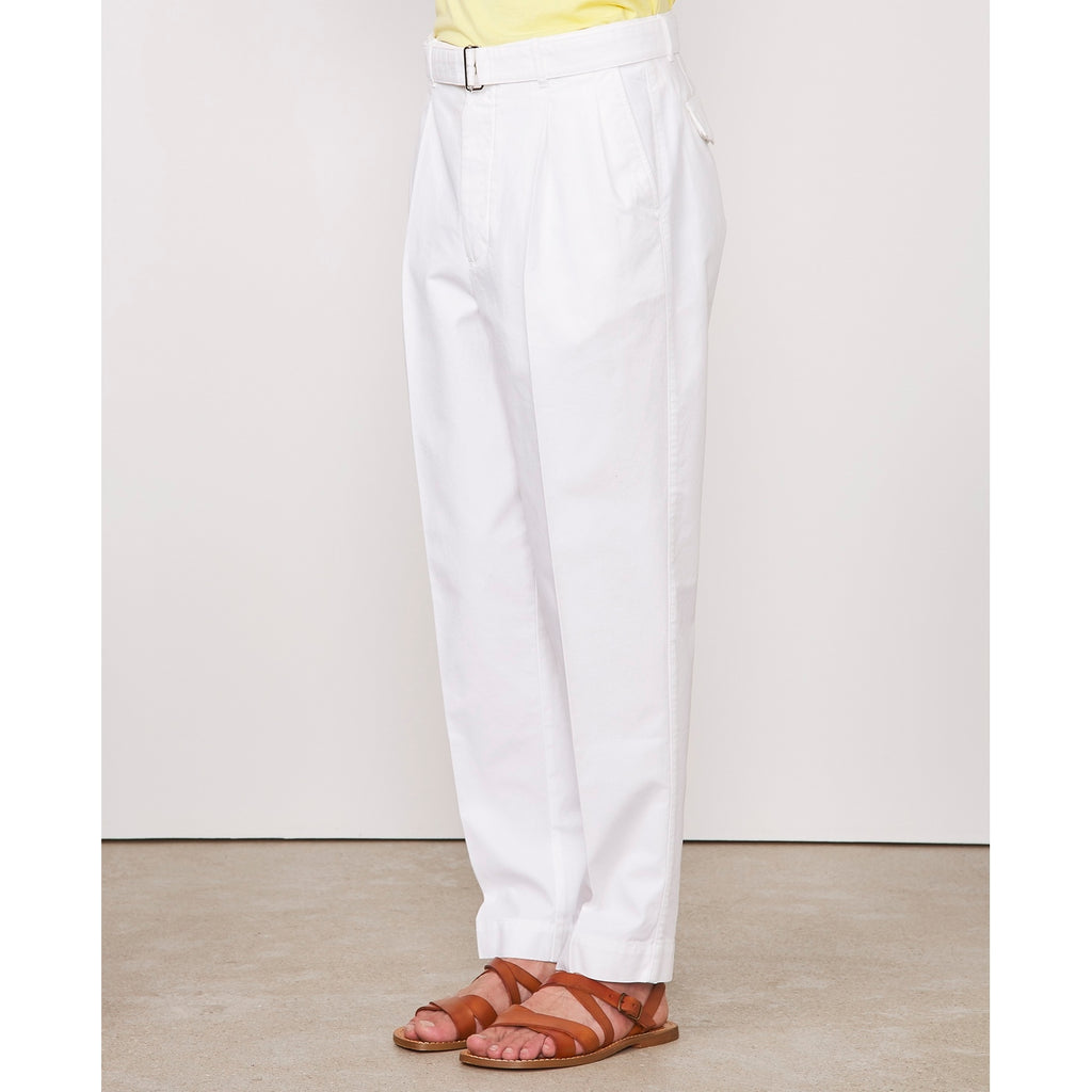 Chino Luigi Plt Chn Itl Pgmt Dye Co - White